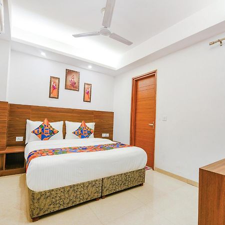 Fabhotel Sparkling - Nr Yashobhoomi Convention Centre Delhi Kültér fotó